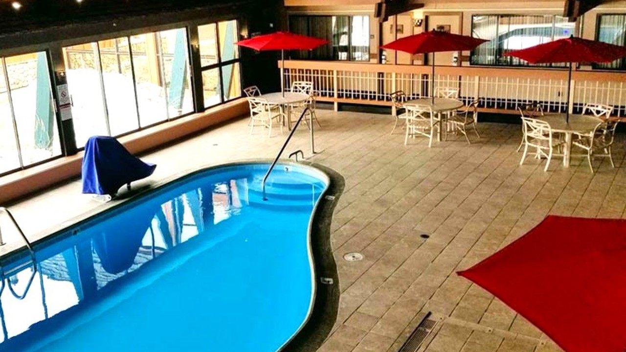 Best Western Sheridan Center Pool 01 (1)