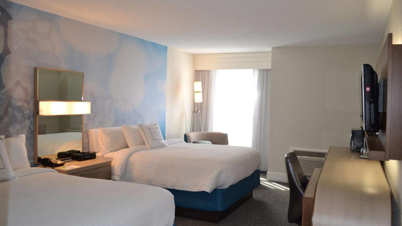 usa - hyannis courtyard by marriott_04