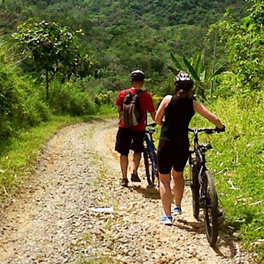 Borneo_KK_cykeltur rafting_01