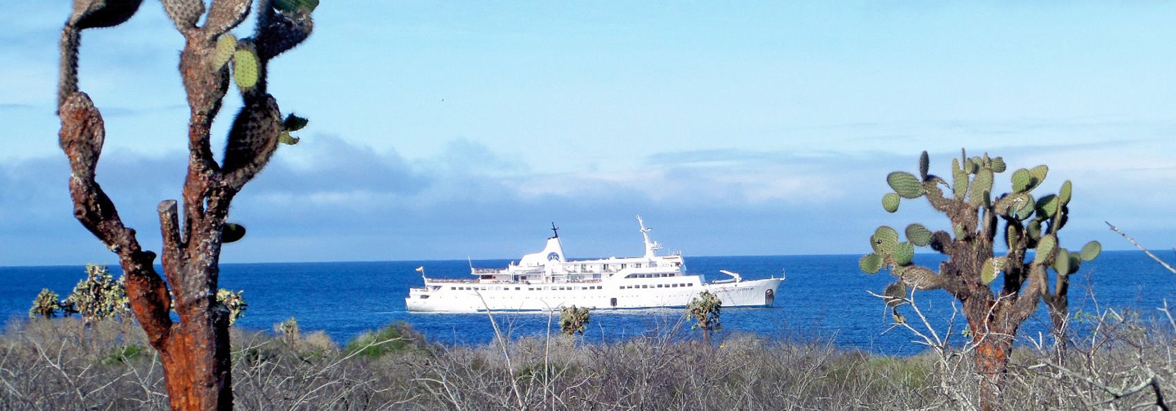 mv galapagos legend_skib_01