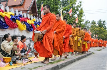 laos - luang prabang_munk_03