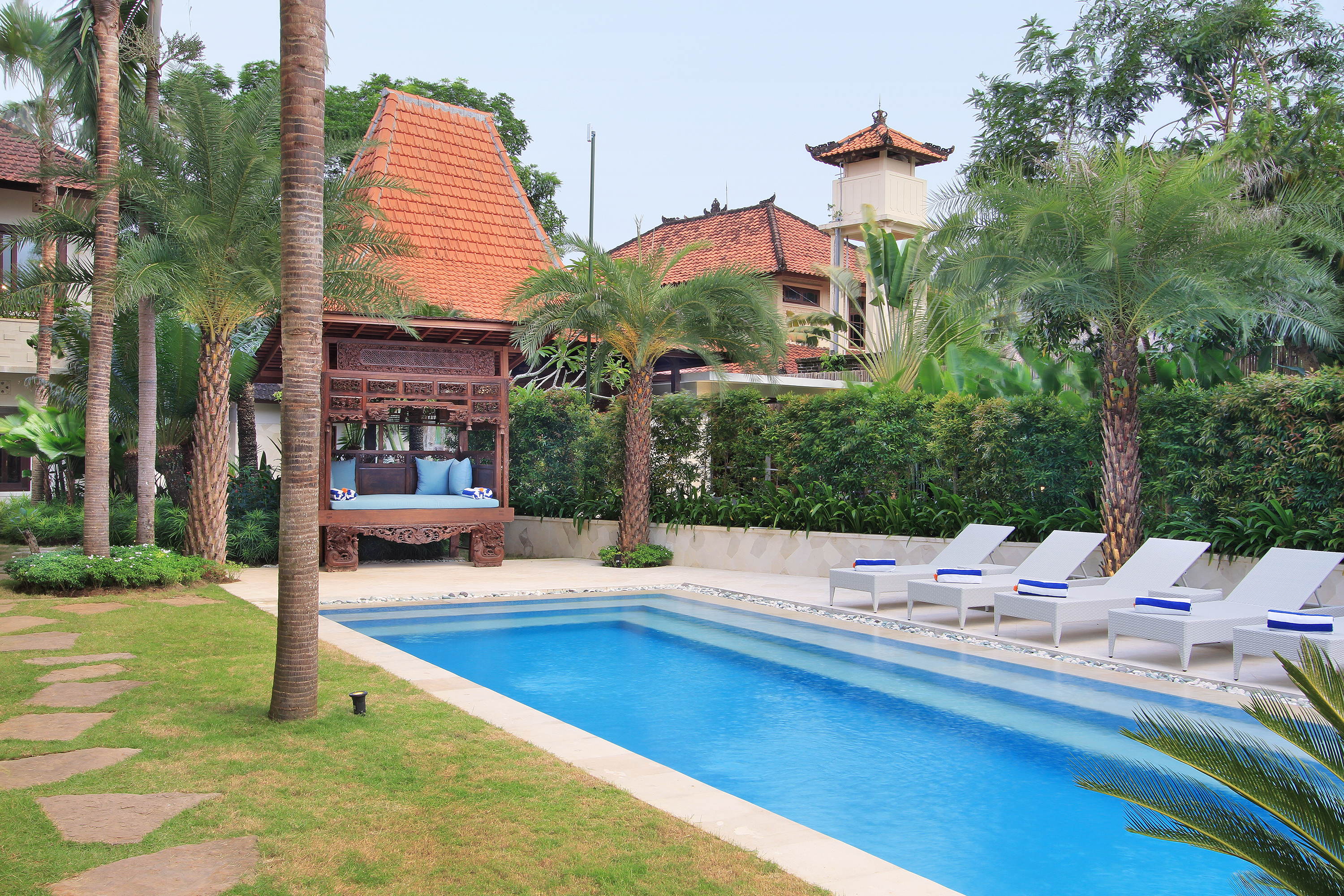 bali - tepa tepi kali_have pool