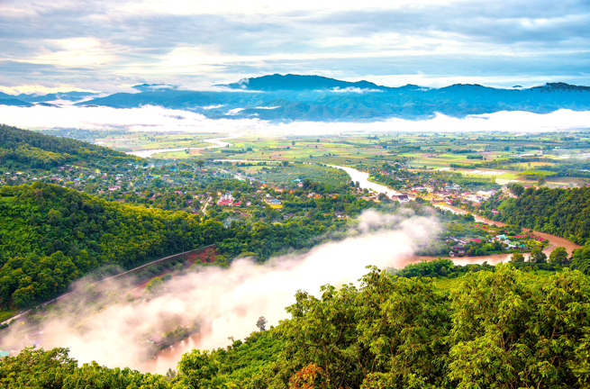 Thaton Panorama 02 Mere Farve