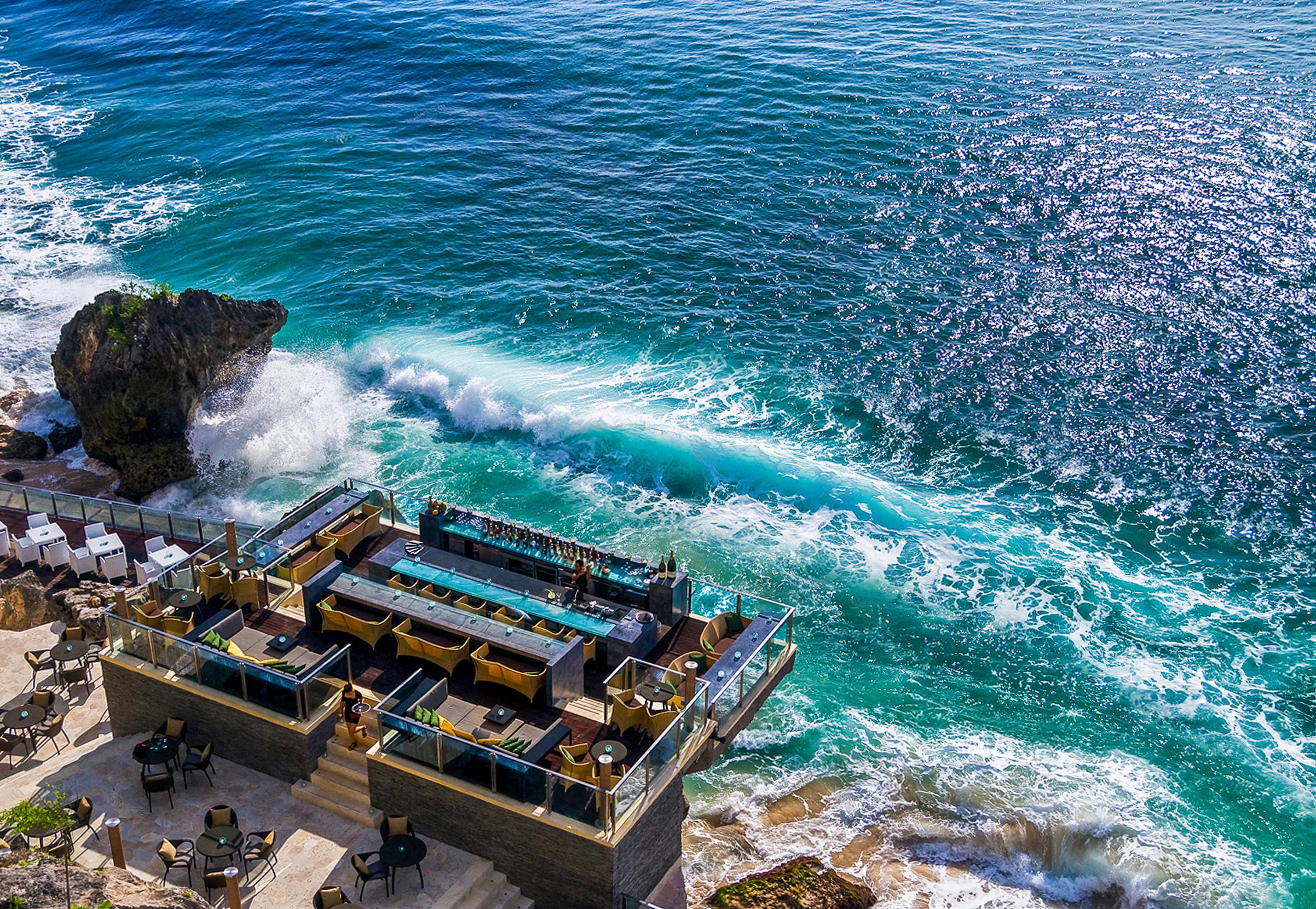 bali - jimbaran_rockbar_01