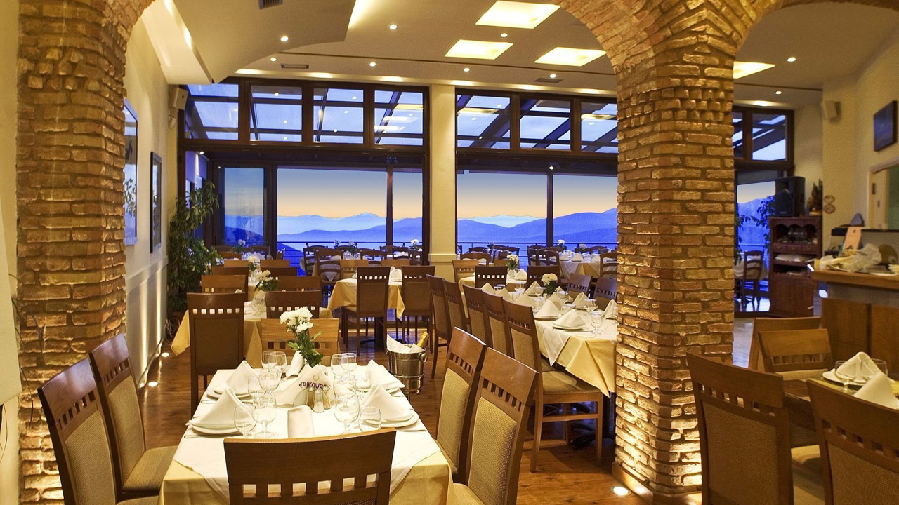 Hotel Fedriades Restaurant 01