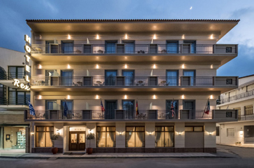 Hotel Rex Facade 01