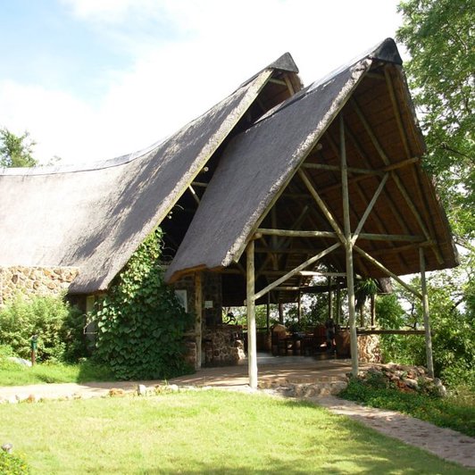 sydafrika - botswana - chobe national park - muchenje safari lodge_villa