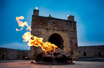 Azerbaijan Ateshgah Fire Temple Absheron Peninsula Near Baku 2