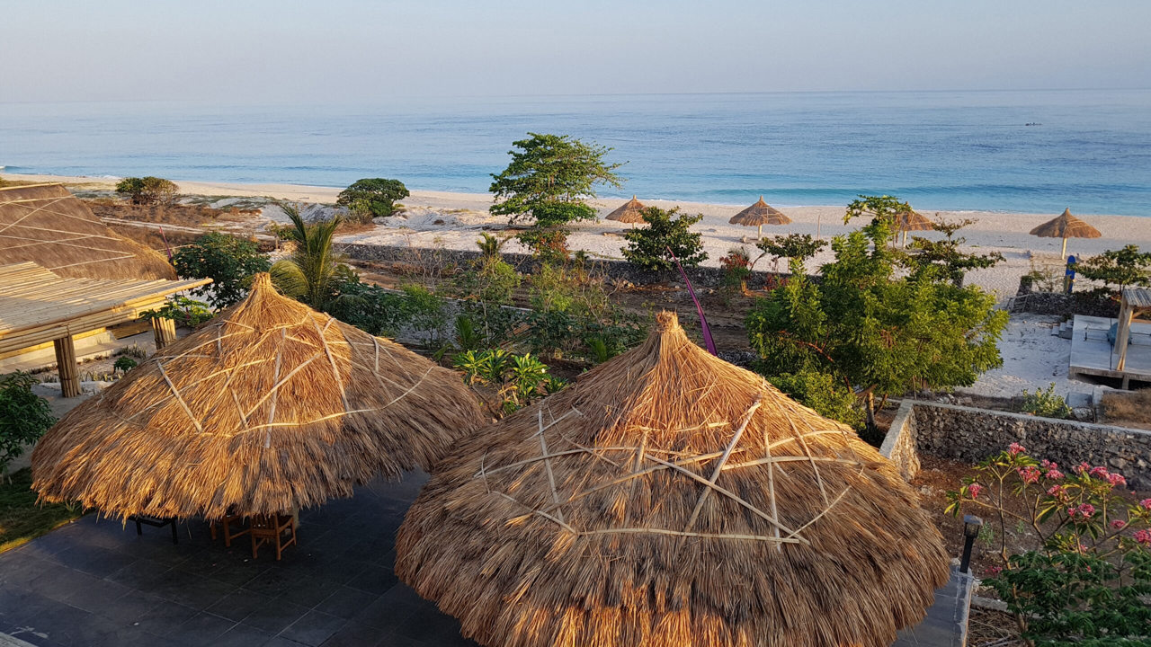 Bali Sumba Mario Hotel Strand 01