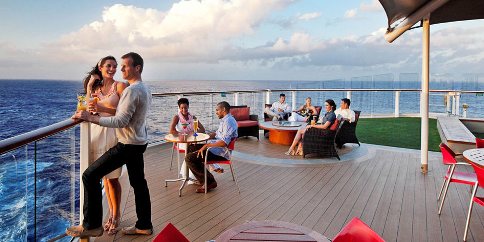 celebrity summit_bar_05