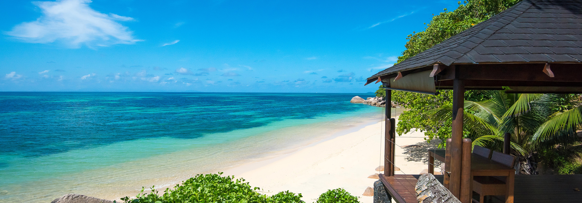 seychellerne - praslin - Coco de mer_beach_01