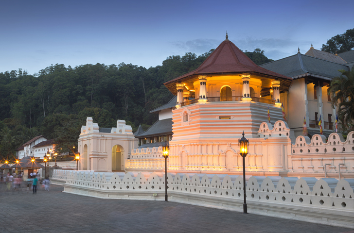 sri lanka - kandy_tempel of the tooth_08