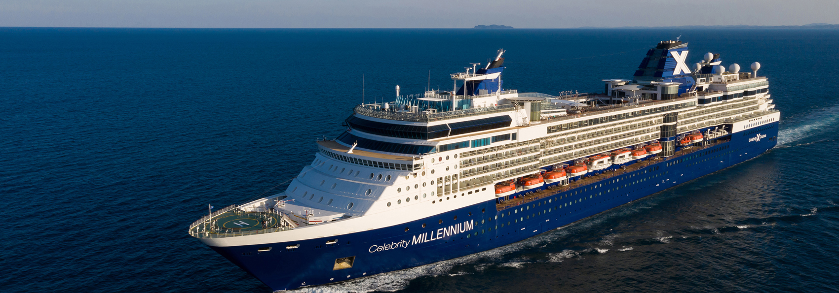 celebrity millennium_udvendig_02