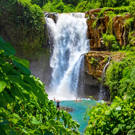Tegenungan-vandfaldet