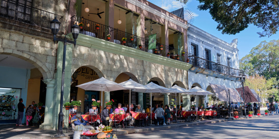 mexico - Oaxaca_restaurant_02