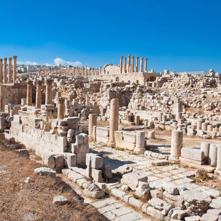 Vejen lægges også forbi Artemistemplet...