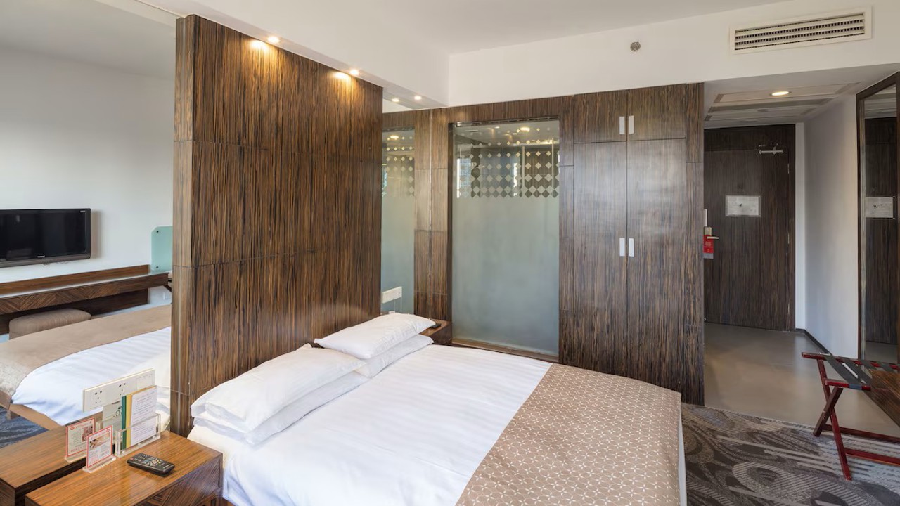 City Hotel Shanghai Standardværelse (2)