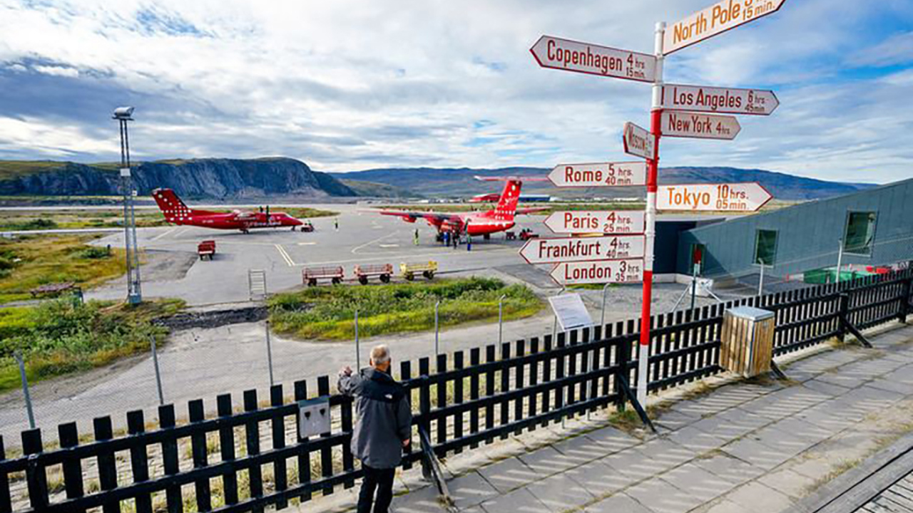 Hotel_kangerlussuaq_udsigt_til_landingsbane_01