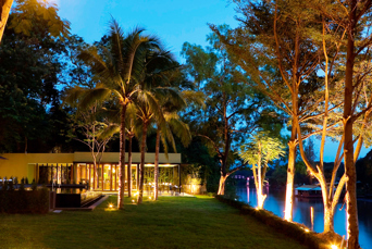 thailand - u inchantress kanchanaburi_restaurant aften_01