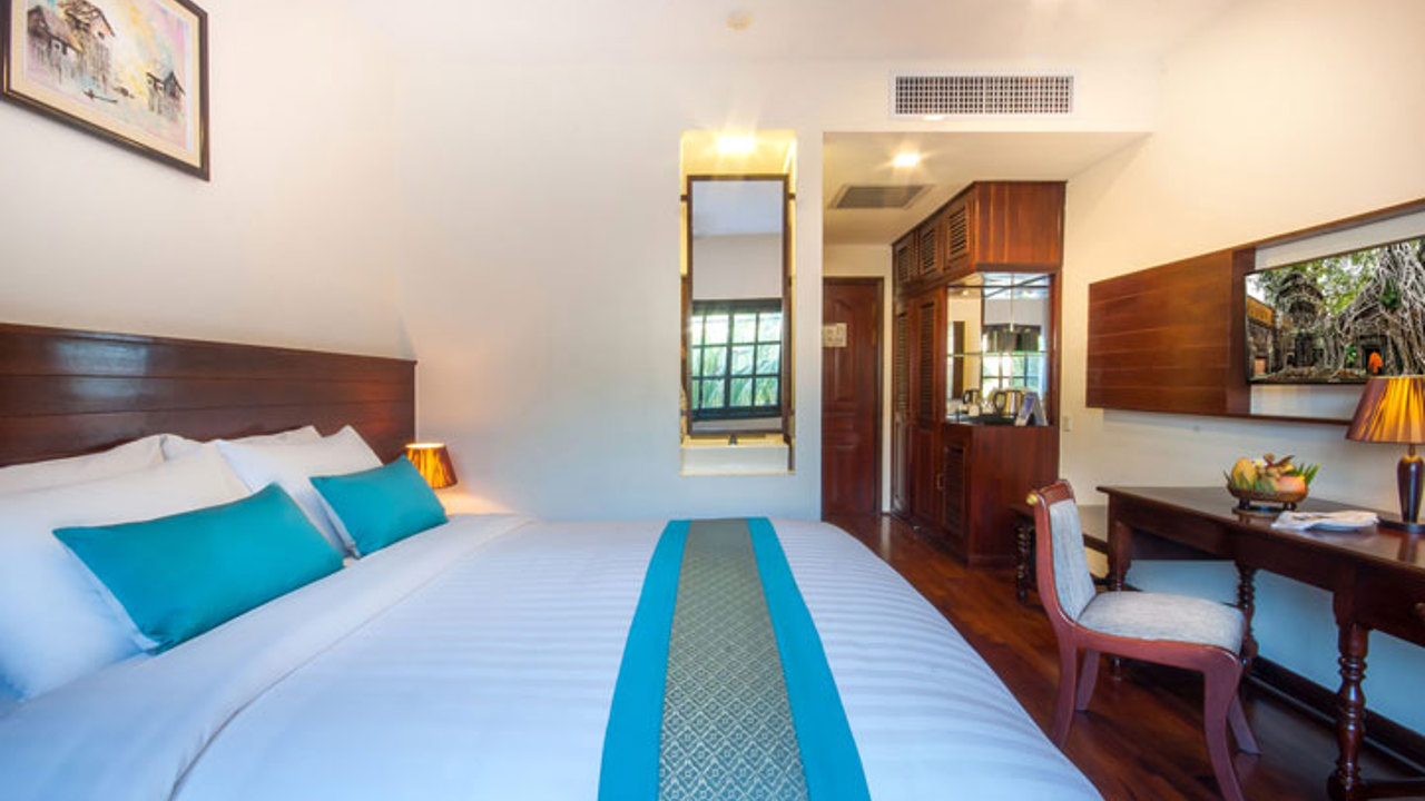 Lotus Blanc Resort Deluxe Double2