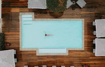 Winchester Boutique Hotel Pool03