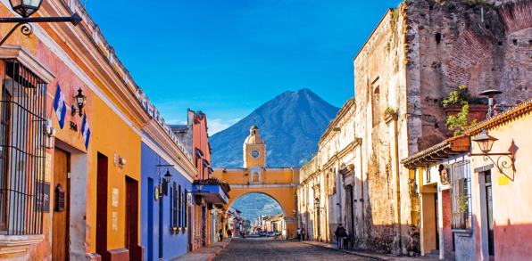 guatemala_antigua_vulkan_gade_01