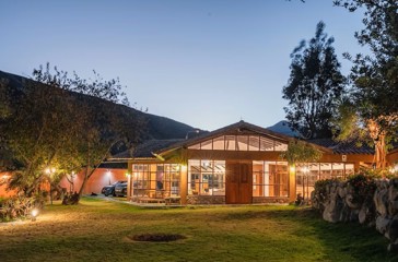 Andean Wings Valley Reception