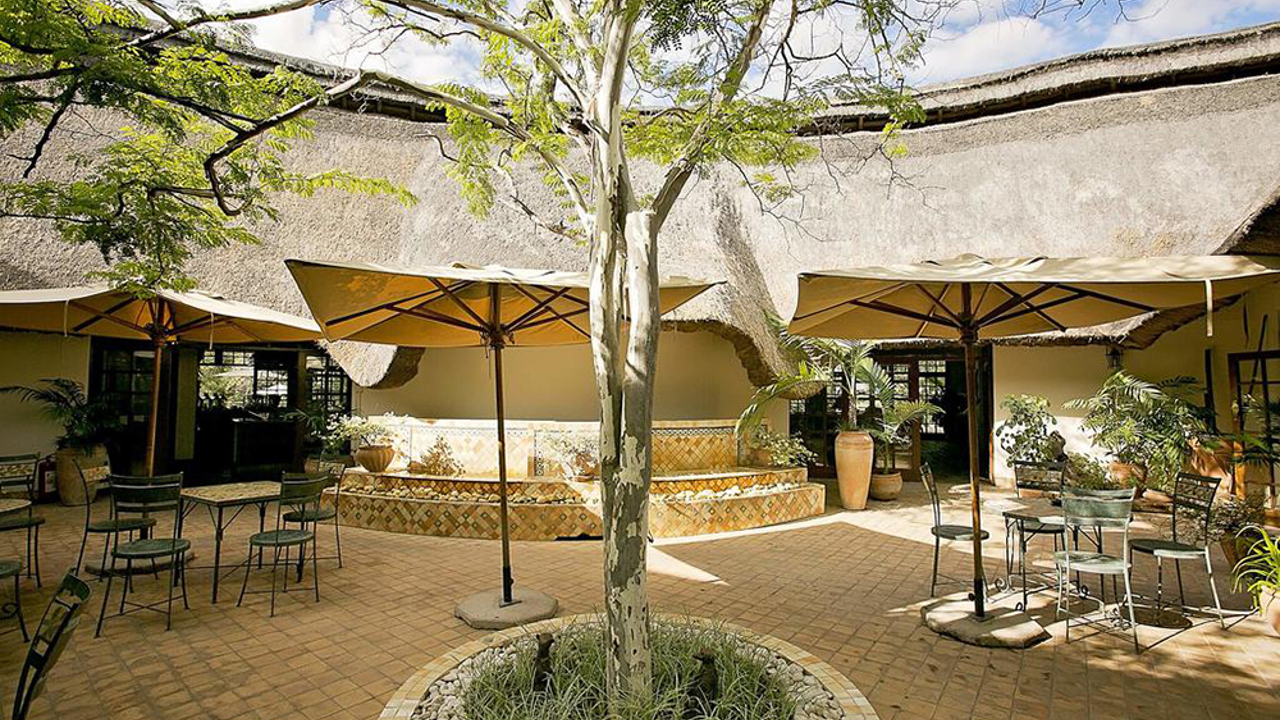 sydafrika - zimbabwe - victoria falls - ilala lodge_08