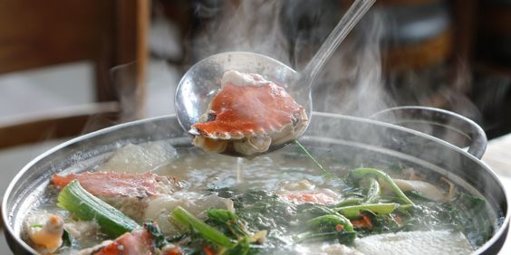 Sydkorea Busan Jagalchi Fish Market Seafood Soup