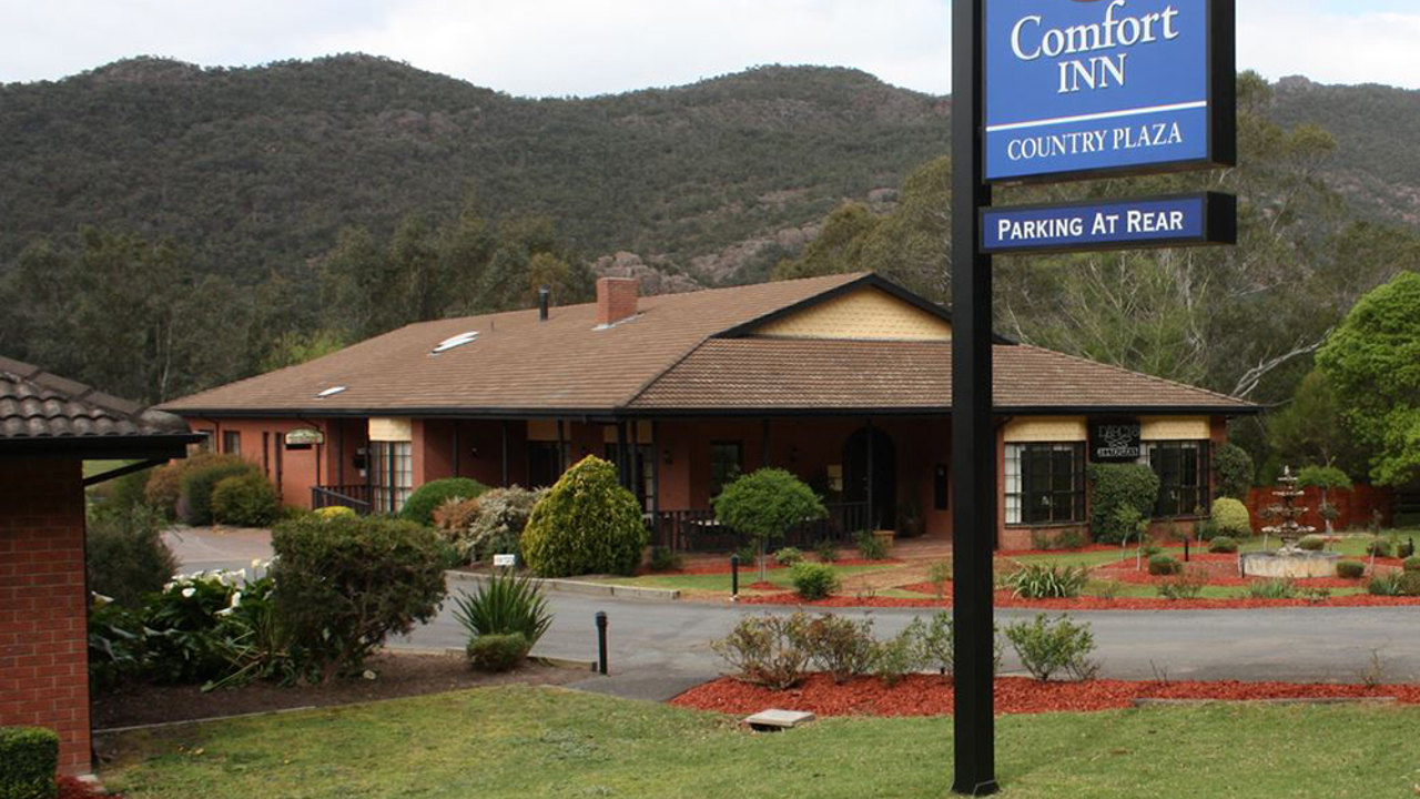 australien - grampians national park - comfort inn country plaza halls gap_facade_01