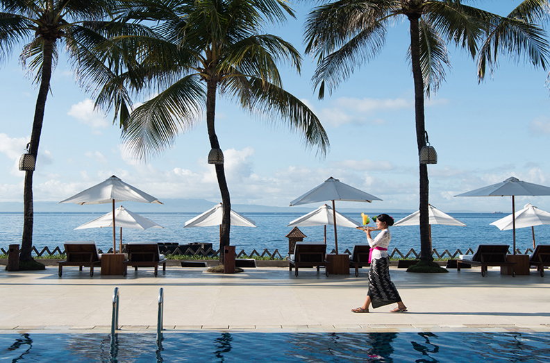 bali - candi dasa - Hotel_ramayana_pool_01