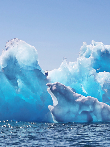 Nuuk_fjord_isbjerg_01_slider