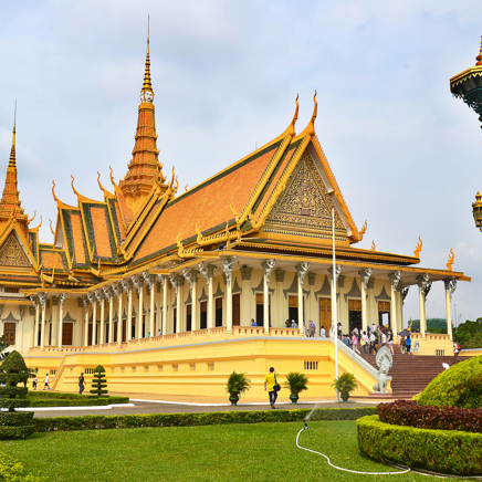 colombia - phnom pehn royale palace_03