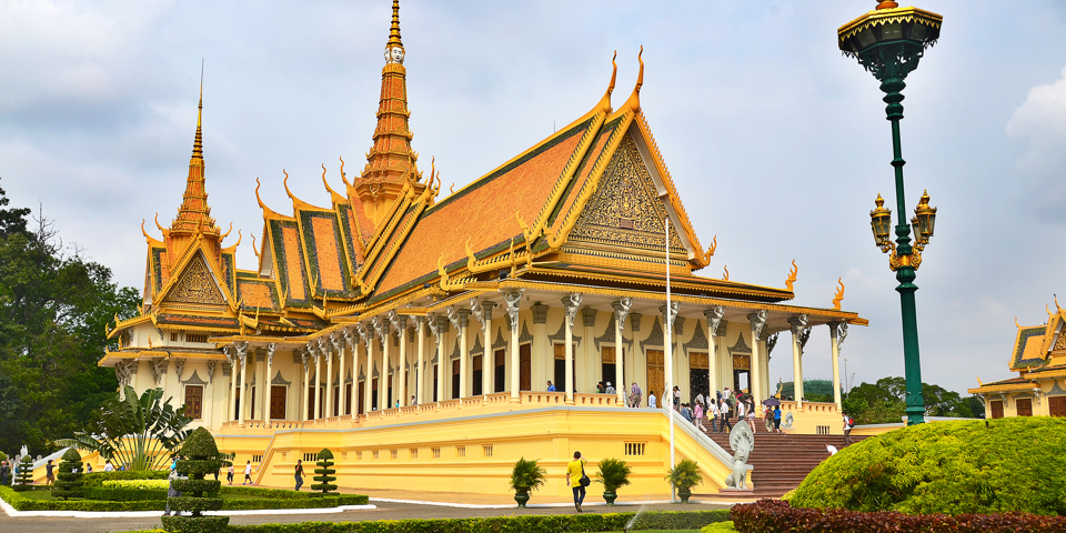 colombia - phnom pehn royale palace_03