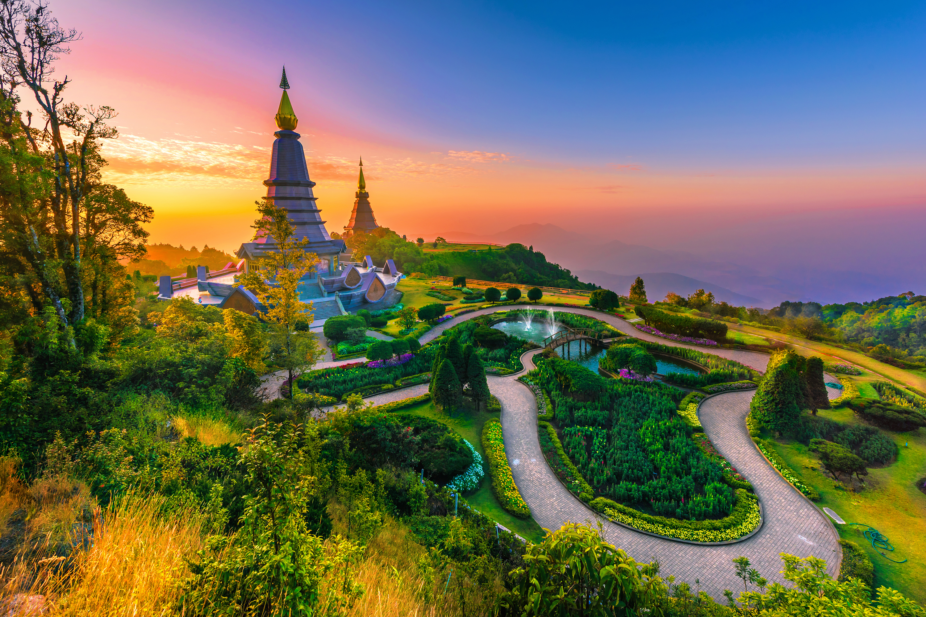 thailand - chiang mai_doi inthanon_pagode_03