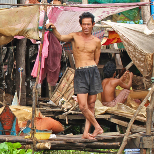 cambodia - tonle sap lake_befolkning mand_01_hf_02