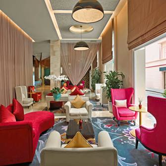 Lobby Bar 03