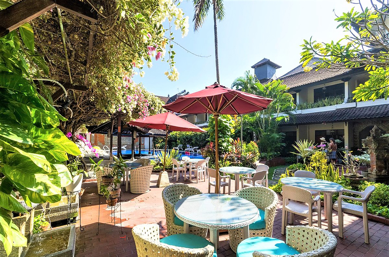 The Ari Putri Hotel Outdoors Pool