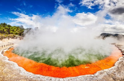 new zealand - rotorua_gejser_02