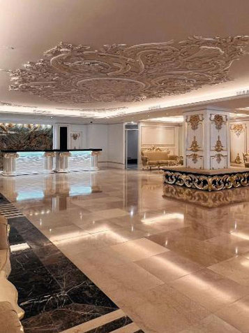 Riverside Majestic Hotel Lobby
