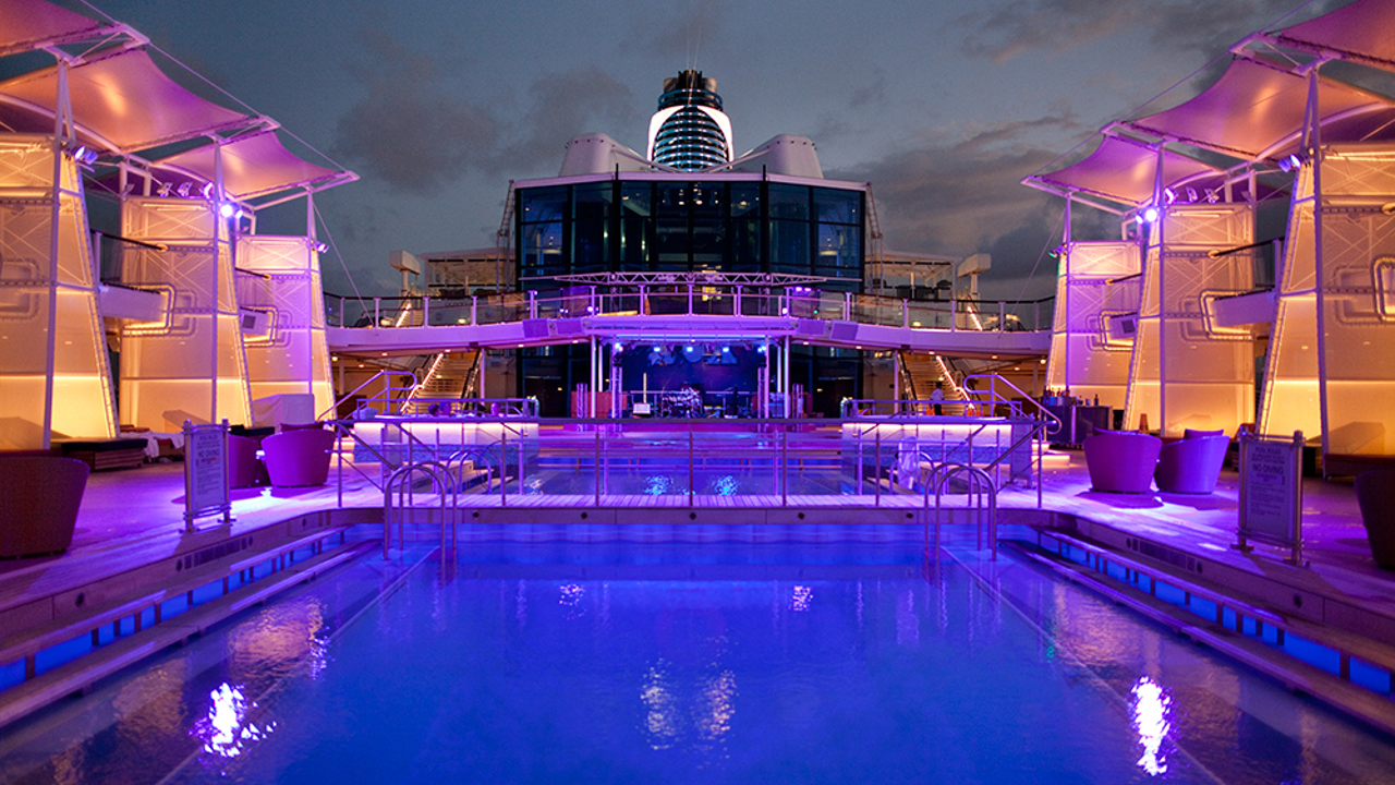 celebrity silhouette_pool_nat