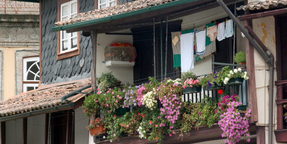 Guimaraes_by hus_01