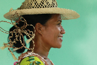 fransk polynesien_papeete_kvinde_01
