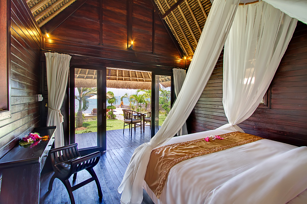 bali - lembongan island - bay shore huts_villa pool view