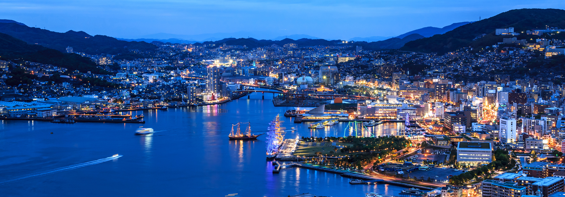 japan - nagasaki_by_skyline_01