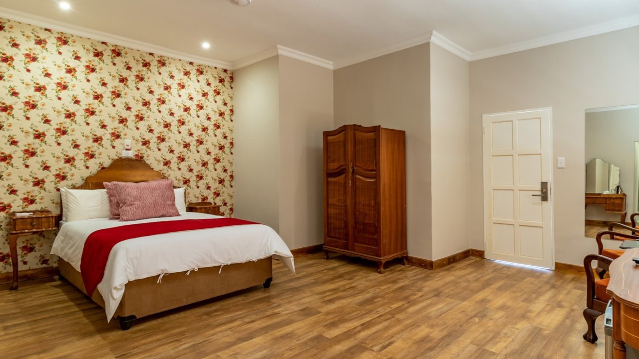 Double Twin Room