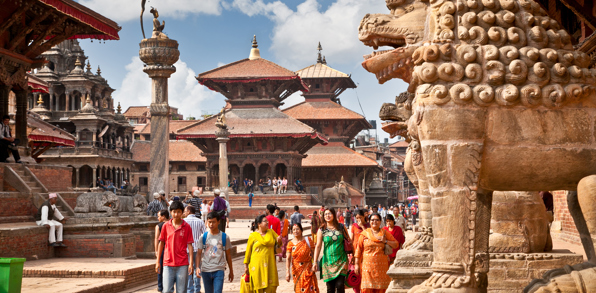 I Kathmandu vil vi opleve talrige templer...