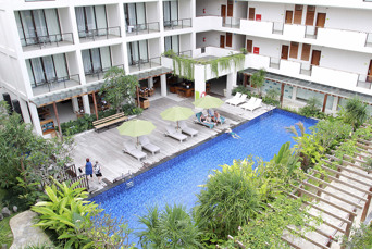 bali - sanur - taksu sanur_pool_01