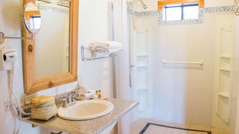 The Lodge At Creel Eco Bathroom