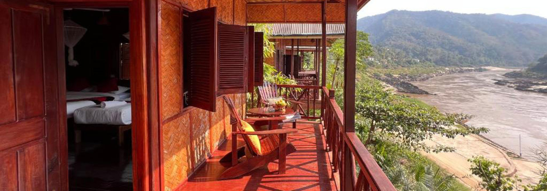 Mekong Riverside Lodge Veranda 01